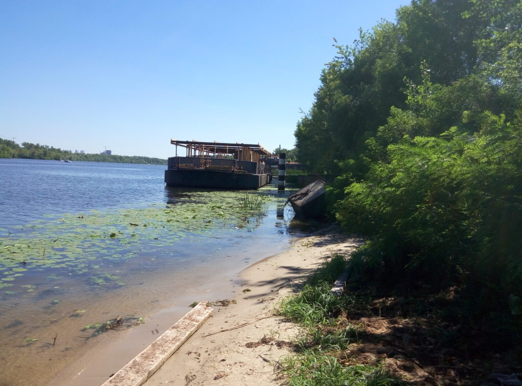 Берег десенки