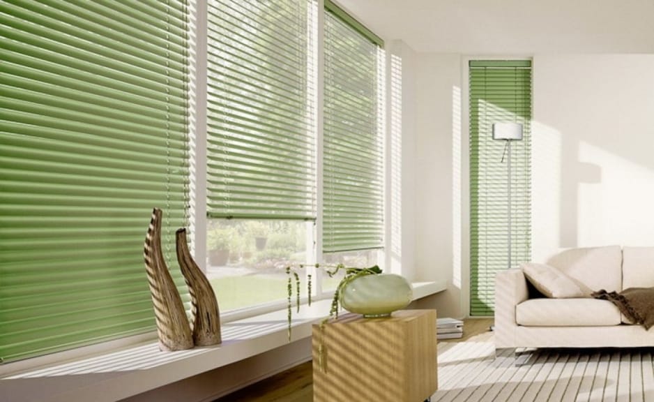 Какие жалюзи лучше защищают от солнца